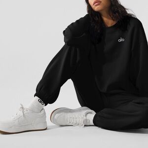 ALO Yoga White/Neutral Bottom Recovery Mode Sneaker size 8